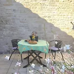 Holiday home La Grue *